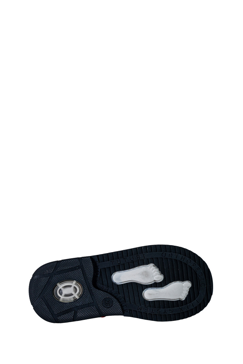 MR00008359_3.jpg